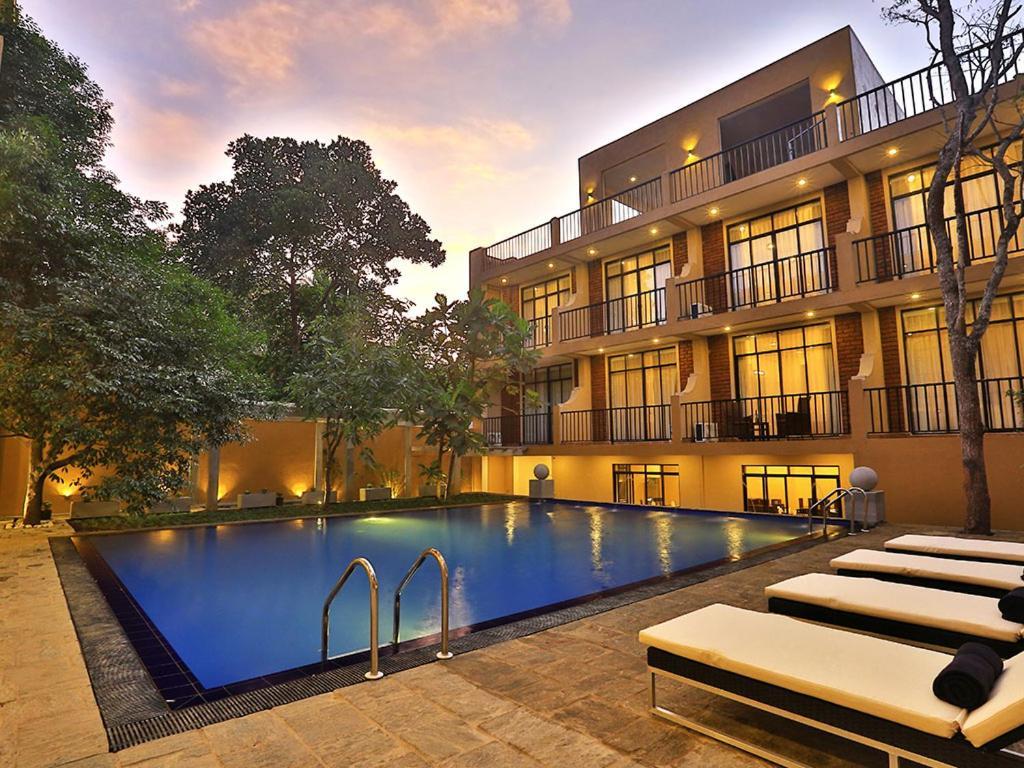 הבאראנה Lily'S Resort מראה חיצוני תמונה
