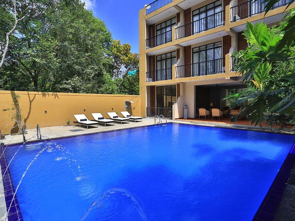 הבאראנה Lily'S Resort מראה חיצוני תמונה