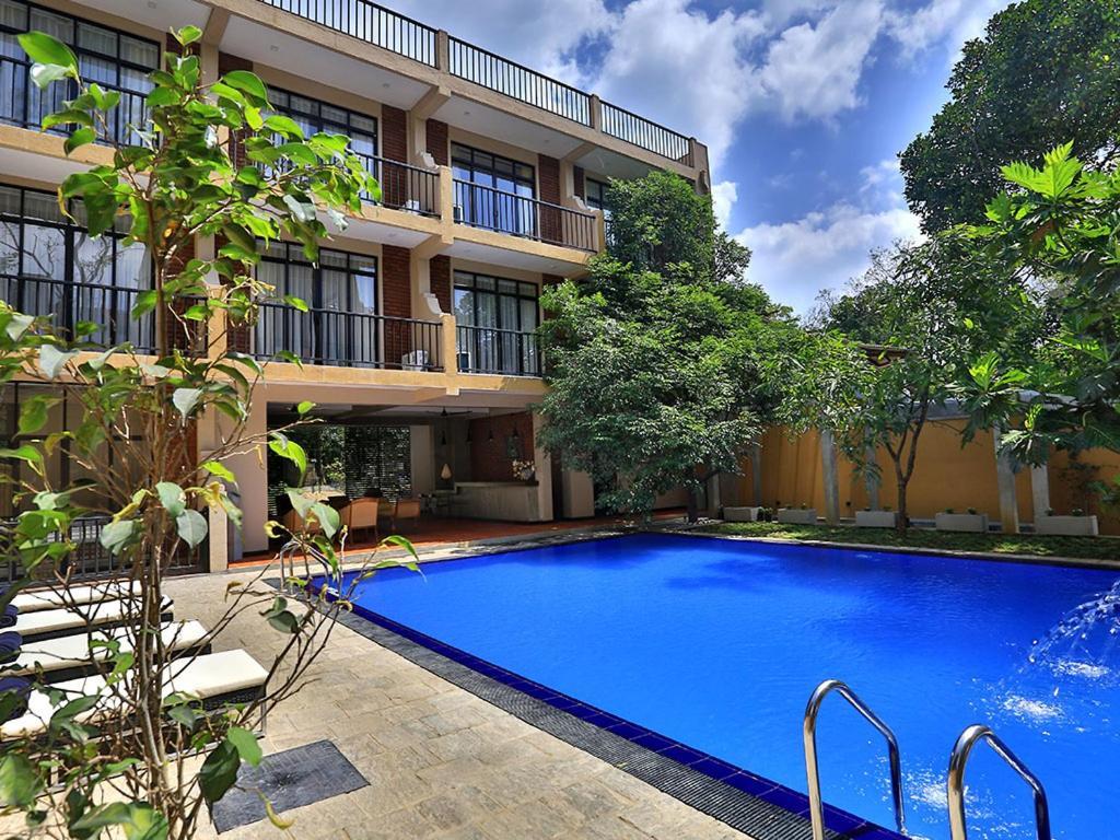 הבאראנה Lily'S Resort מראה חיצוני תמונה